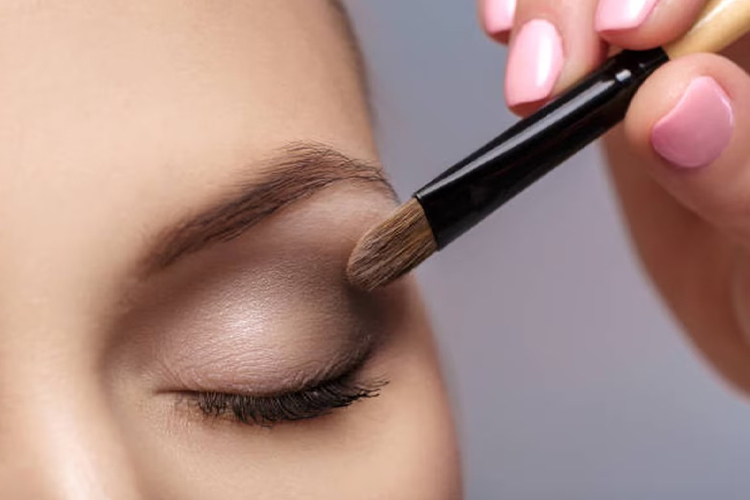 How to do smokey eye makeup - Top 7 Tutorials