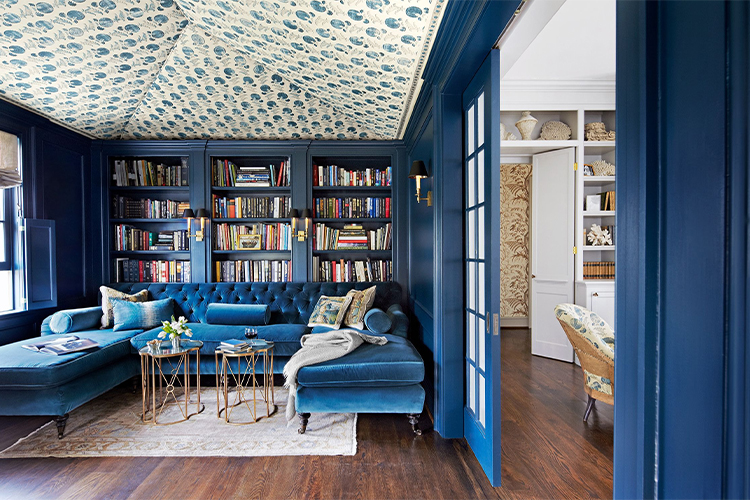 7 adorable blue and white design ideas for the living room