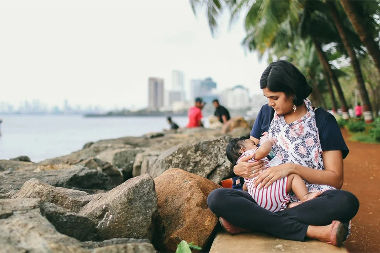 Myths about beauty bloggers / travel bloggers / mom bloggers.